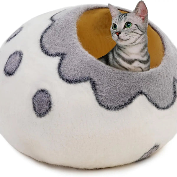 Cozy Cat Cave Bed